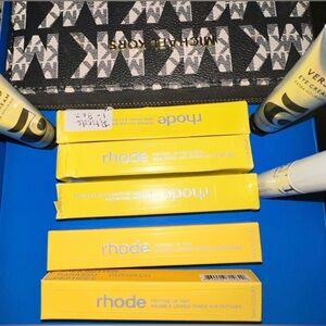 NIB RHODE Lemontini Peptide Lip Tint in Yellow Packaging. Last one left.